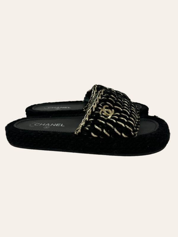 Chanel Slides SZ 40