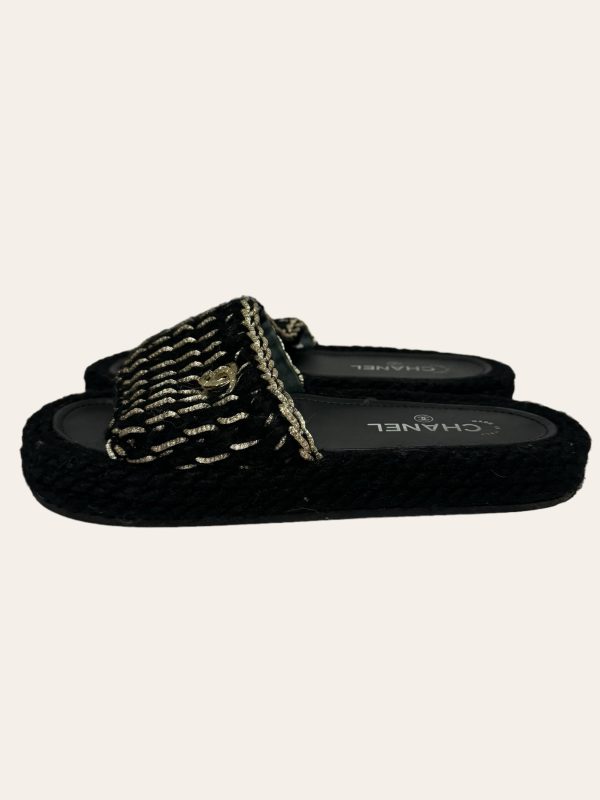Chanel Slides SZ 40