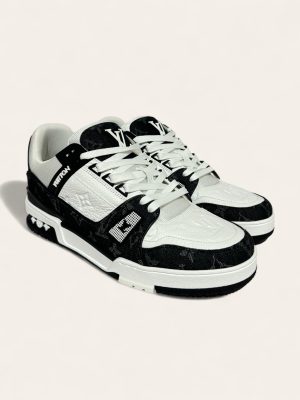 Louis Vuitton Trainer Sneaker SZ UK 7 / EU 41.5