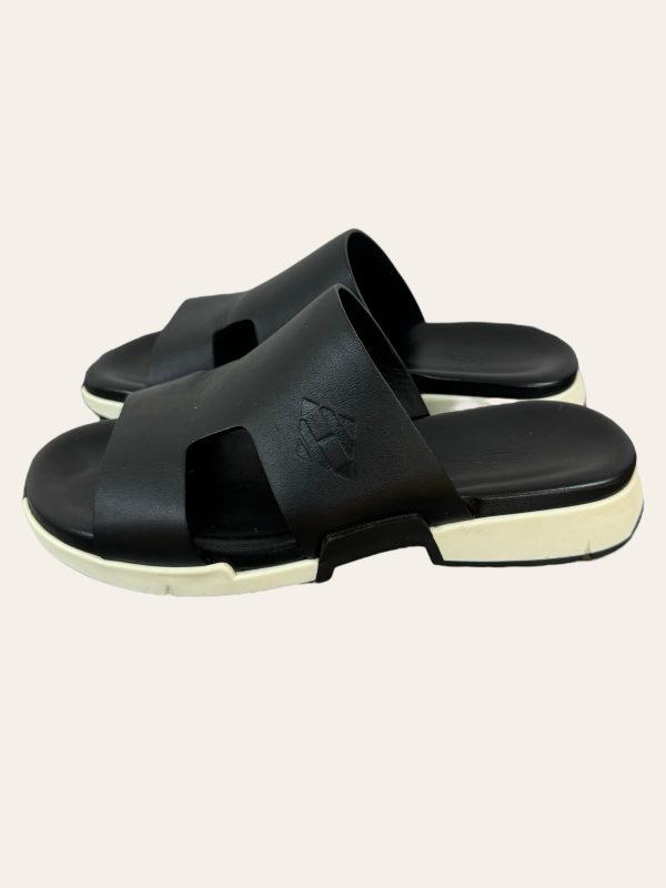 Hermes Varadero Sandal SZ 39