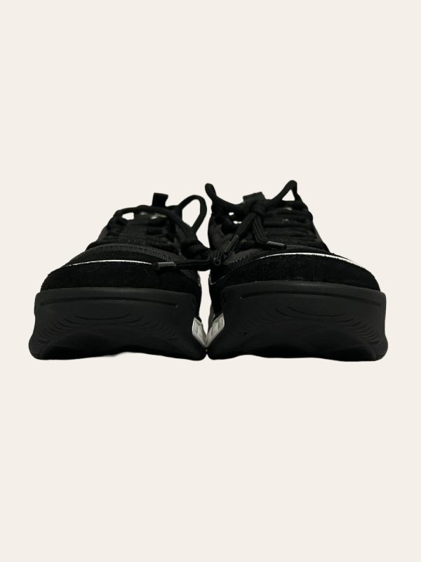 Chanel Trainer Sneaker SZ 39.5