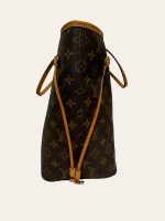 Louis Vuitton Neverfull MM with Pouch