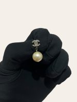 Chanel Crystal Pearl Earring