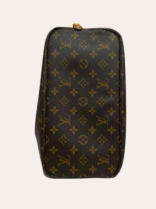 Louis Vuitton Neverfull MM with Pouch
