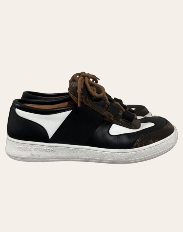 Louis Vuitton Monogram Sneaker SZ 36.5