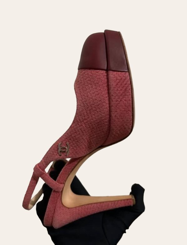 Chanel Tweed Heels SZ 39