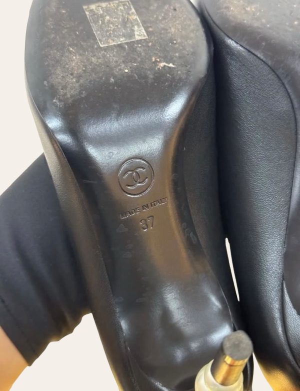 Chanel Pearl Heels SZ 37
