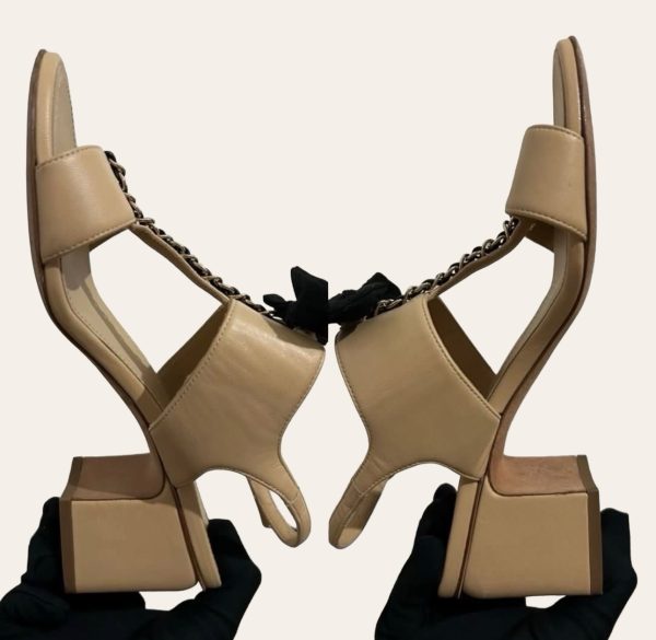 Chanel Bow Heel SZ 38