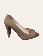 Chanel Suede Heels SZ 39