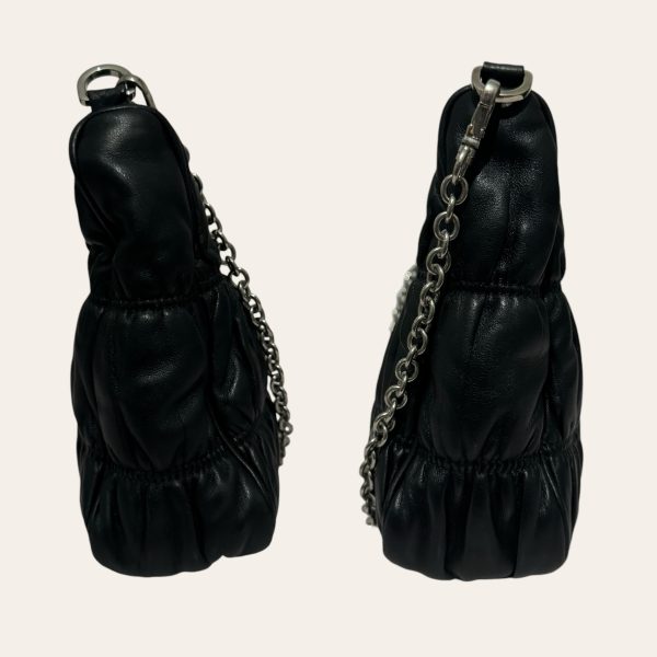 Prada Nappa Gaufre Re-Edition Multipochette
