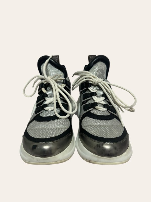 Louis Vuitton Archlight Sneaker Size 39