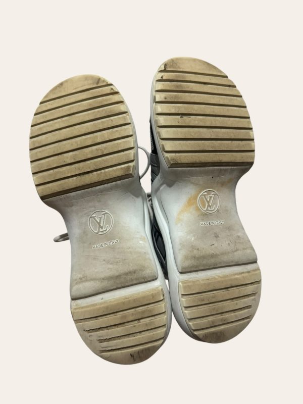 Louis Vuitton Archlight Sneaker Size 39
