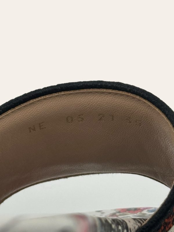 Dior Dway Slides Size 35