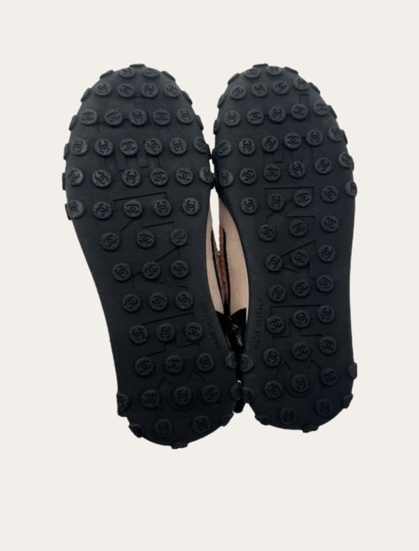 Chanel Sneaker Size 35