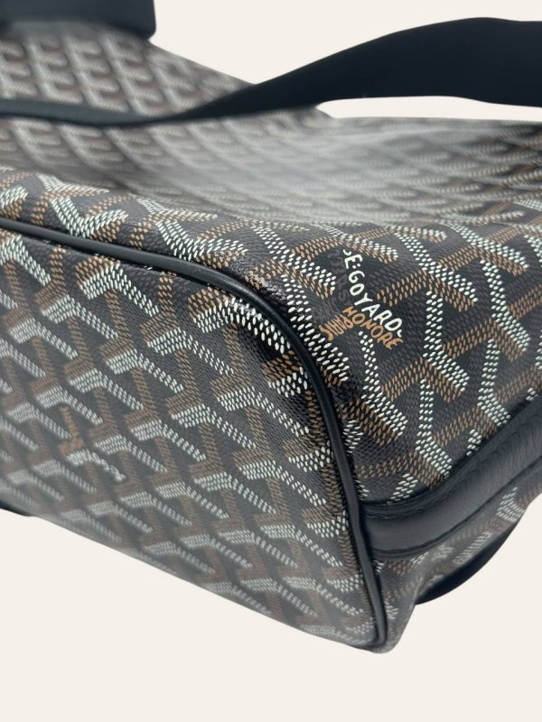 Goyard Capetien MM Messenger Crossbody Bag