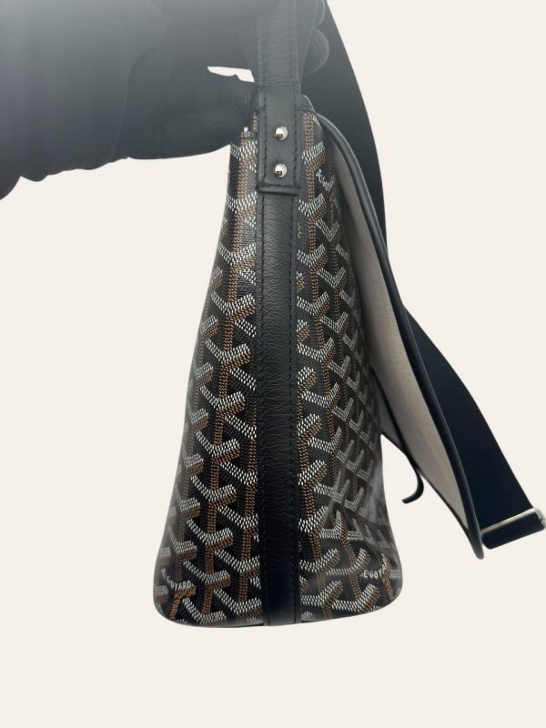 Goyard Capetien MM Messenger Crossbody Bag