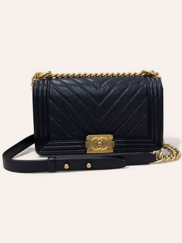 Chanel Le Boy Medium