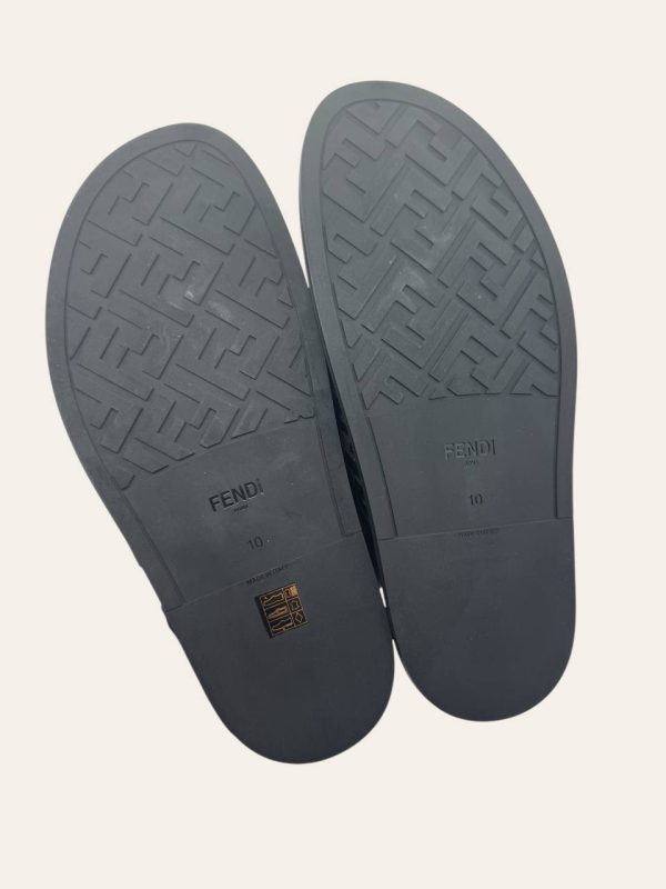 Fendi Feel Sandals Size UK 10 / EU 44