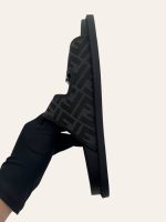 Fendi Feel Sandals Size UK 10 / EU 44
