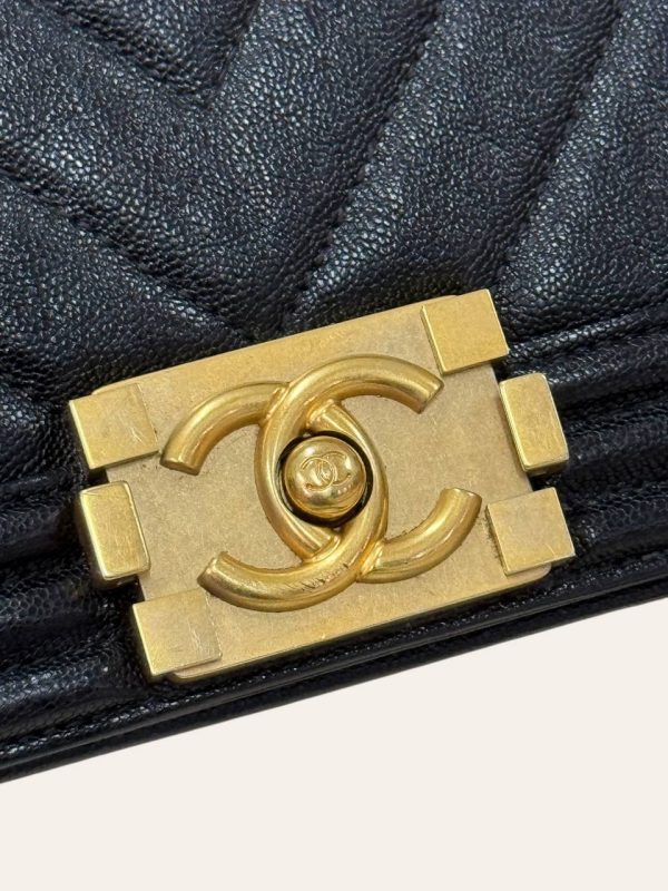 Chanel Le Boy Medium