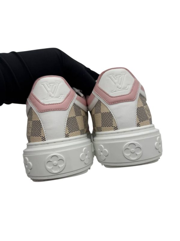 Louis Vuitton Timeout Sneaker Size 39