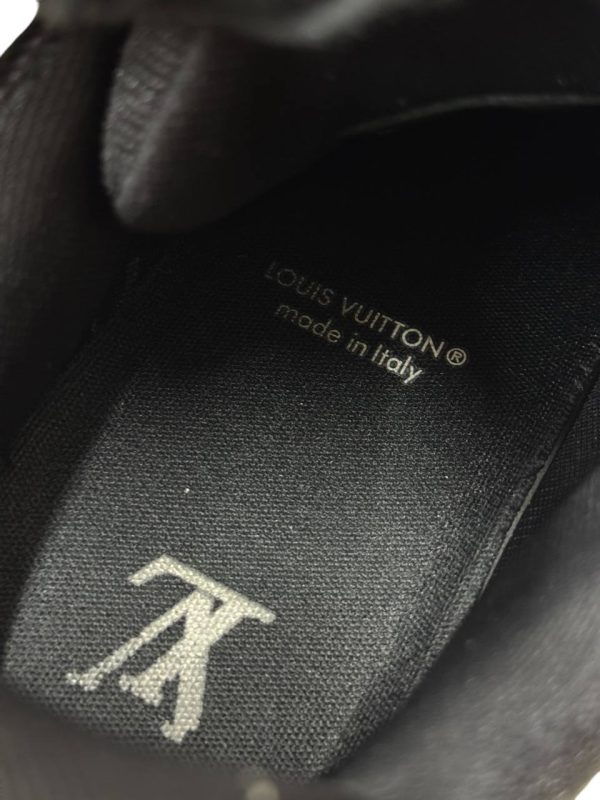 Louis Vuitton Trainer Sneaker Size UK 6 / EU 40.5
