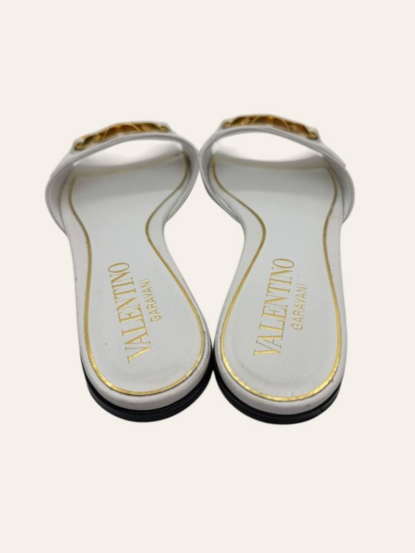Valentino Logo Slides Size 37.5