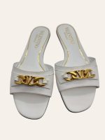 Valentino Logo Slides Size 37.5