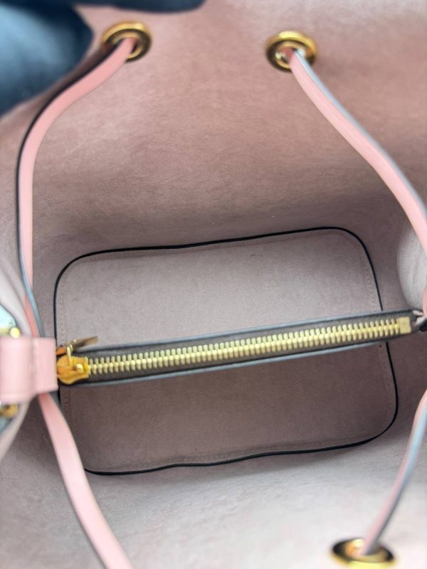 Louis Vuitton NeoNoe MM