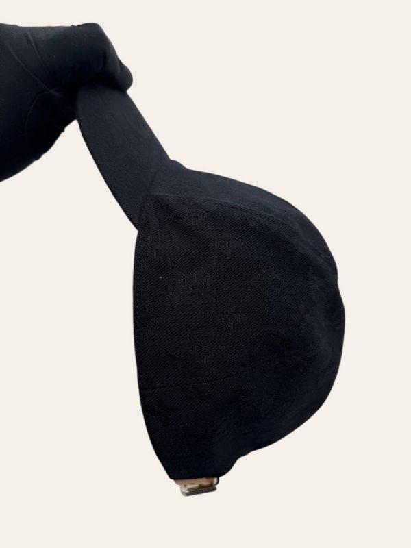 Louis Vuitton Monogram Essential Cap