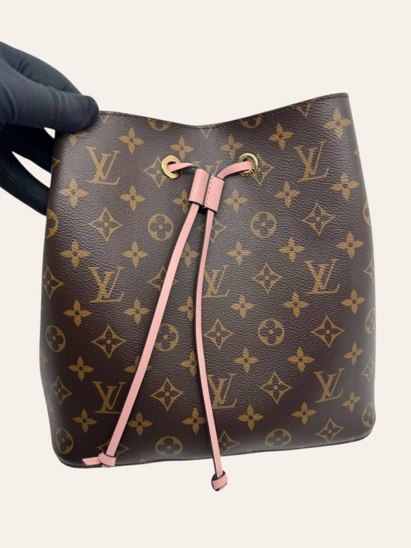 Louis Vuitton NeoNoe MM