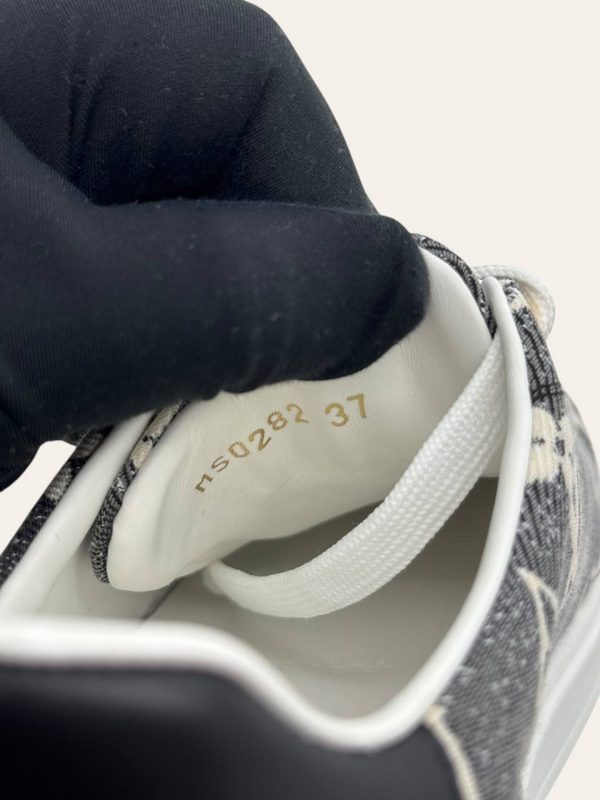 Louis Vuitton Time Out Sneaker Size 37