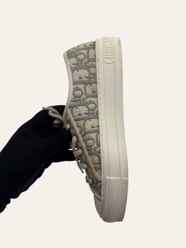 Dior WalkNDior Oblique Sneaker Size 37