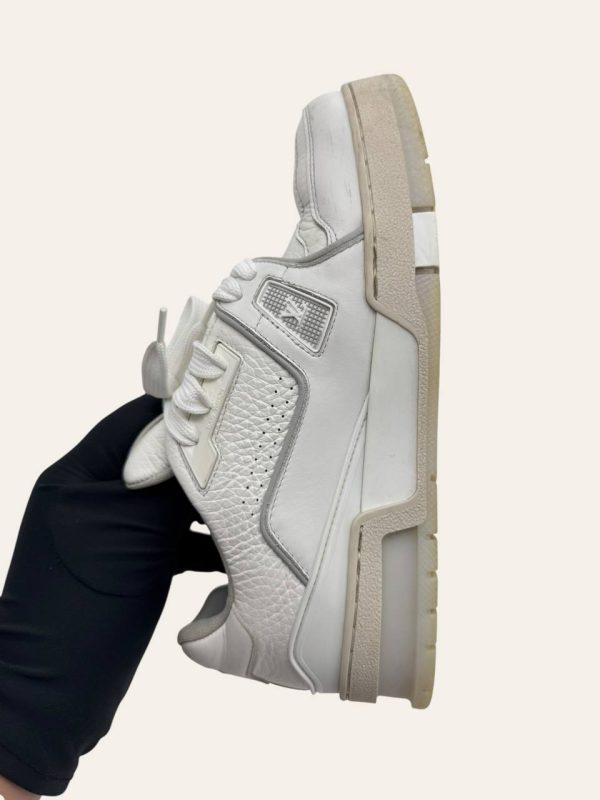 Louis Vuitton Trainer Sneaker Size 37