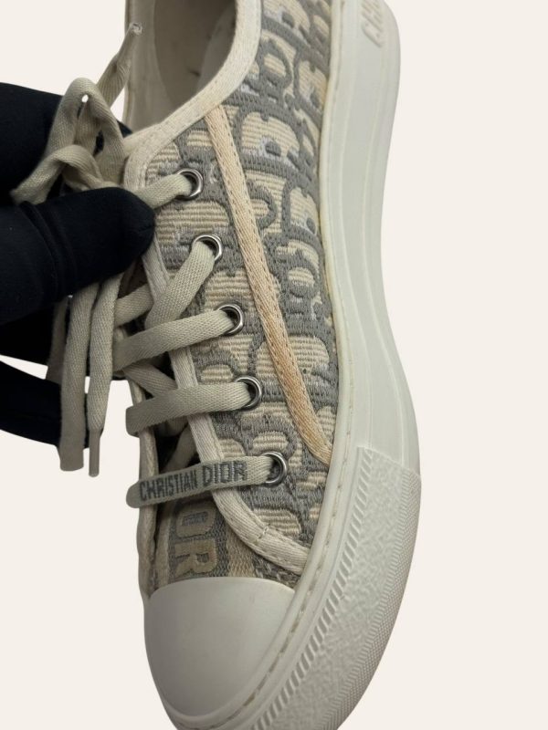 Dior WalkNDior Oblique Sneaker Size 37