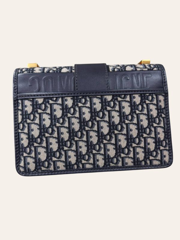 Dior 30 Montaigne Bag