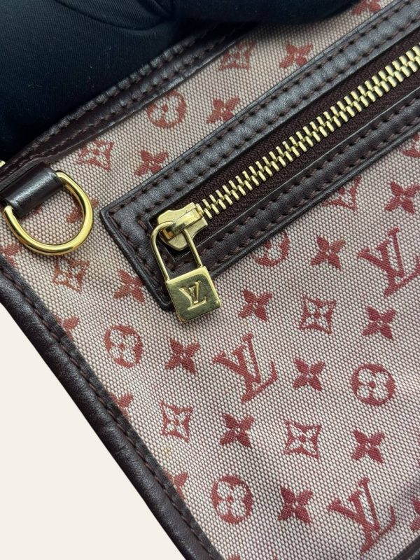 Louis Vuitton Pochette Kathleen