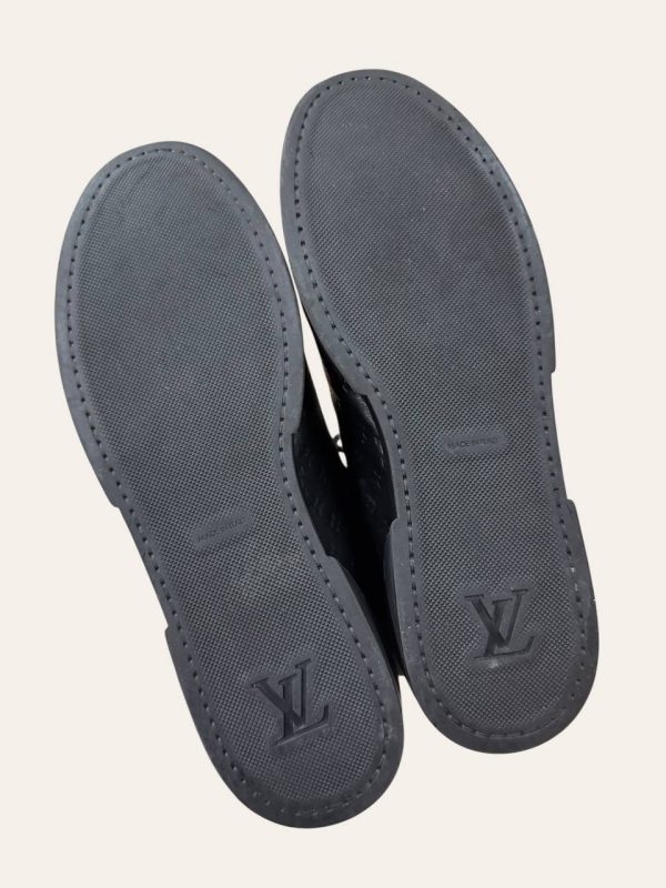 Louis Vuitton Embossed Monogram Sneaker Size 37