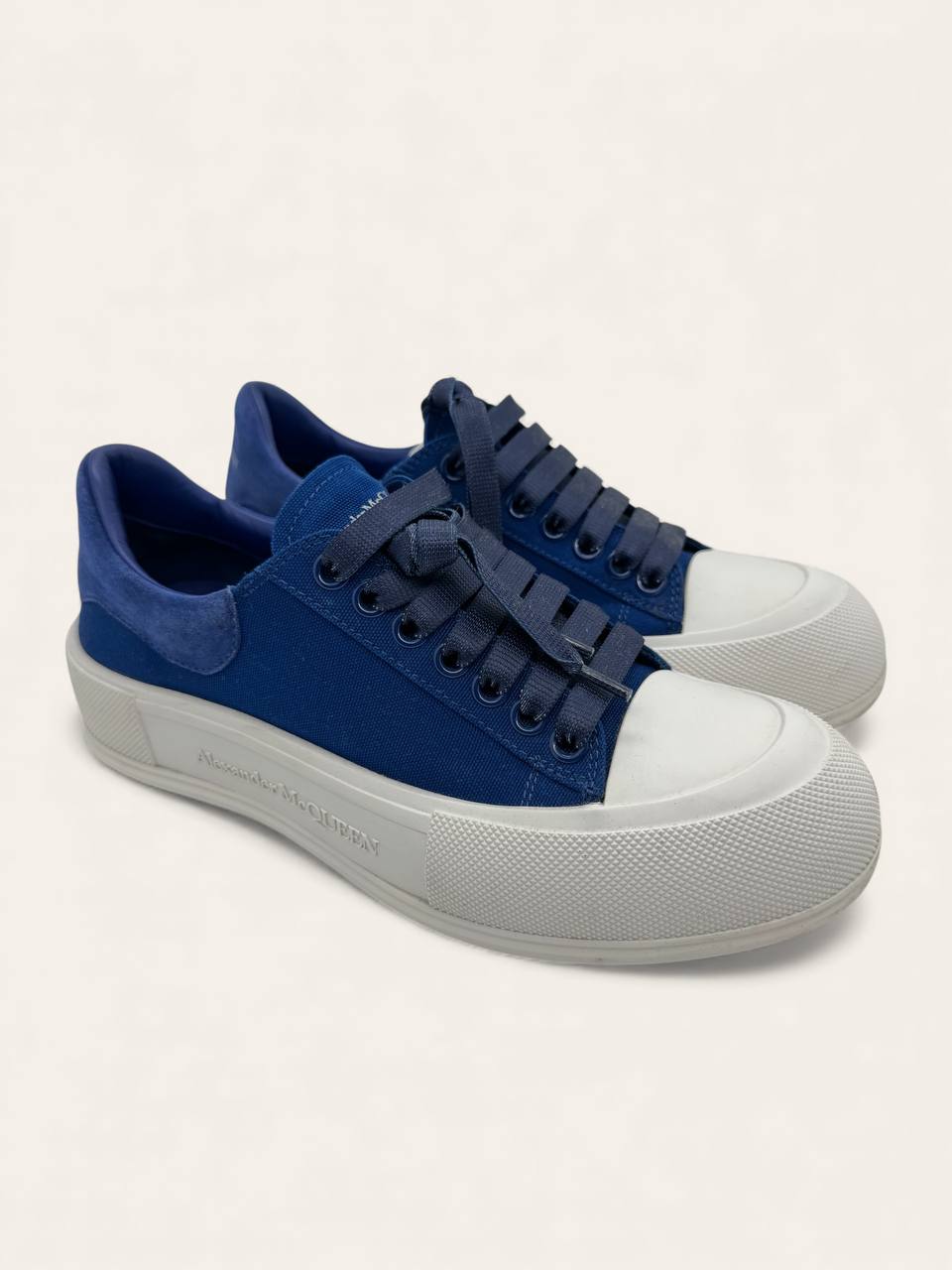 Alexander McQueen Sneaker Size 40