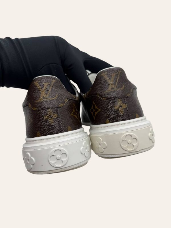 Louis Vuitton Time Out Sneaker Size 36