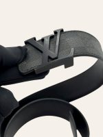 Louis Vuitton Initiales Belt