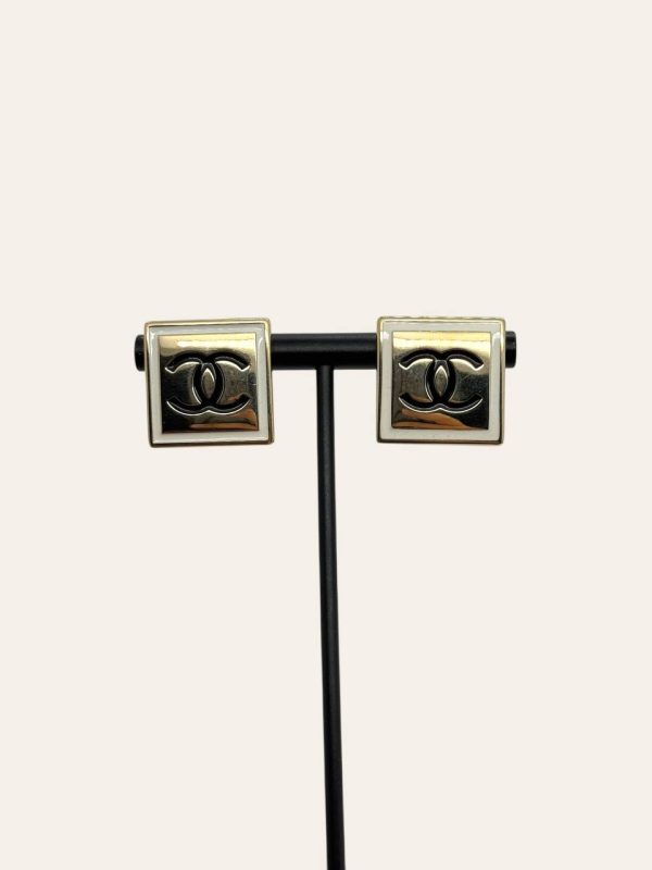 Chanel CC Earring