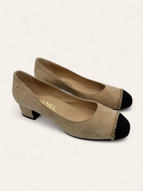 Chanel CC Pumps Size 36