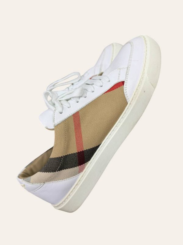 Burberry Checkered Sneaker Size 39
