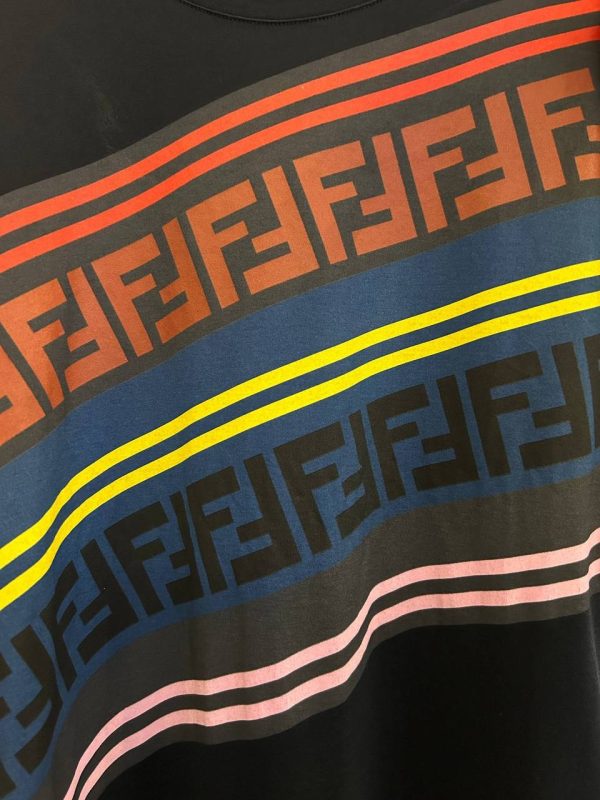 Fendi Logo T-Shirt