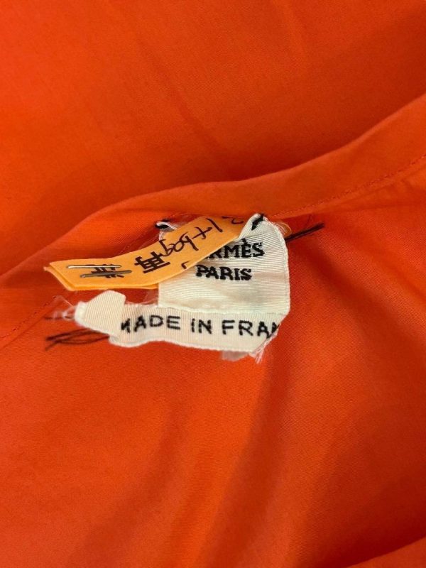 Hermes Top with H Detail