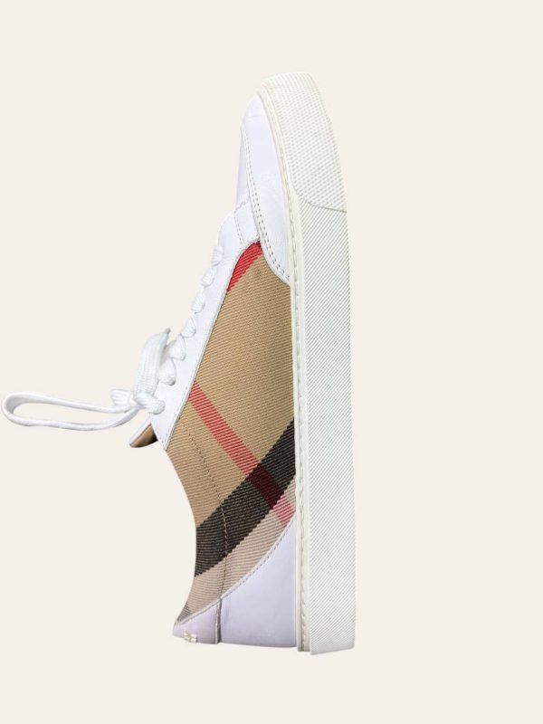 Burberry Checkered Sneaker Size 39