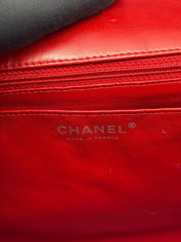 Chanel Maxi Classic Flap