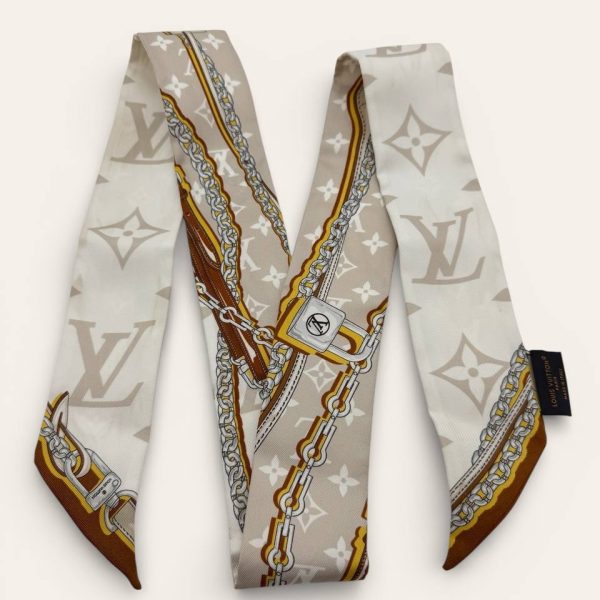 Louis Vuitton Silk Twilly